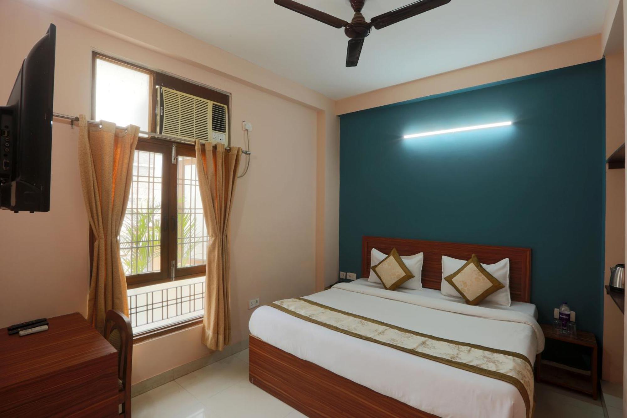 Hotel Ginger Palace - Corporate Hotel Noida Sector 62 Exterior foto
