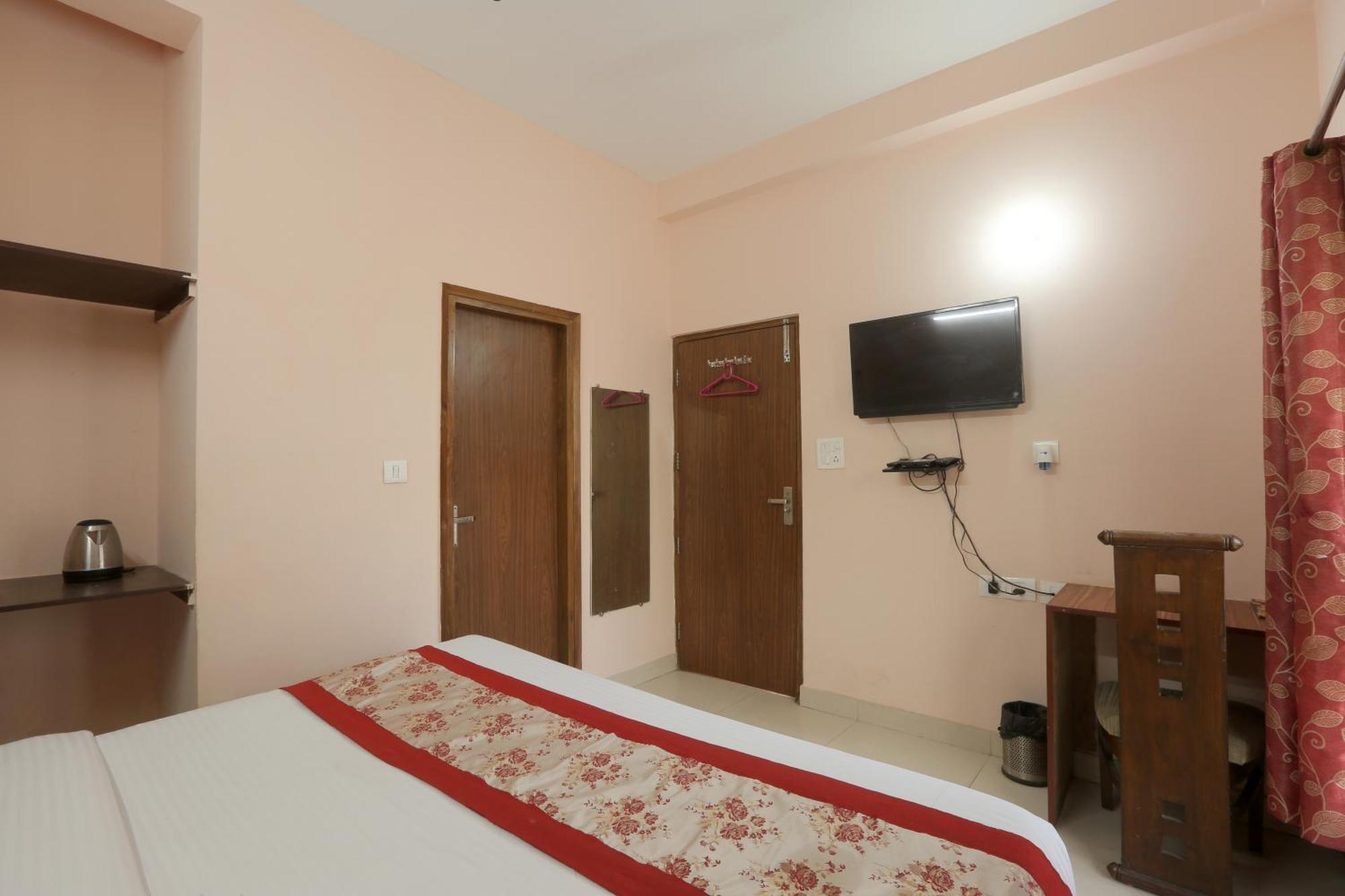 Hotel Ginger Palace - Corporate Hotel Noida Sector 62 Exterior foto